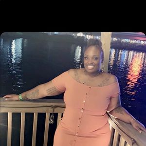 Meet your Posher, Vanessa